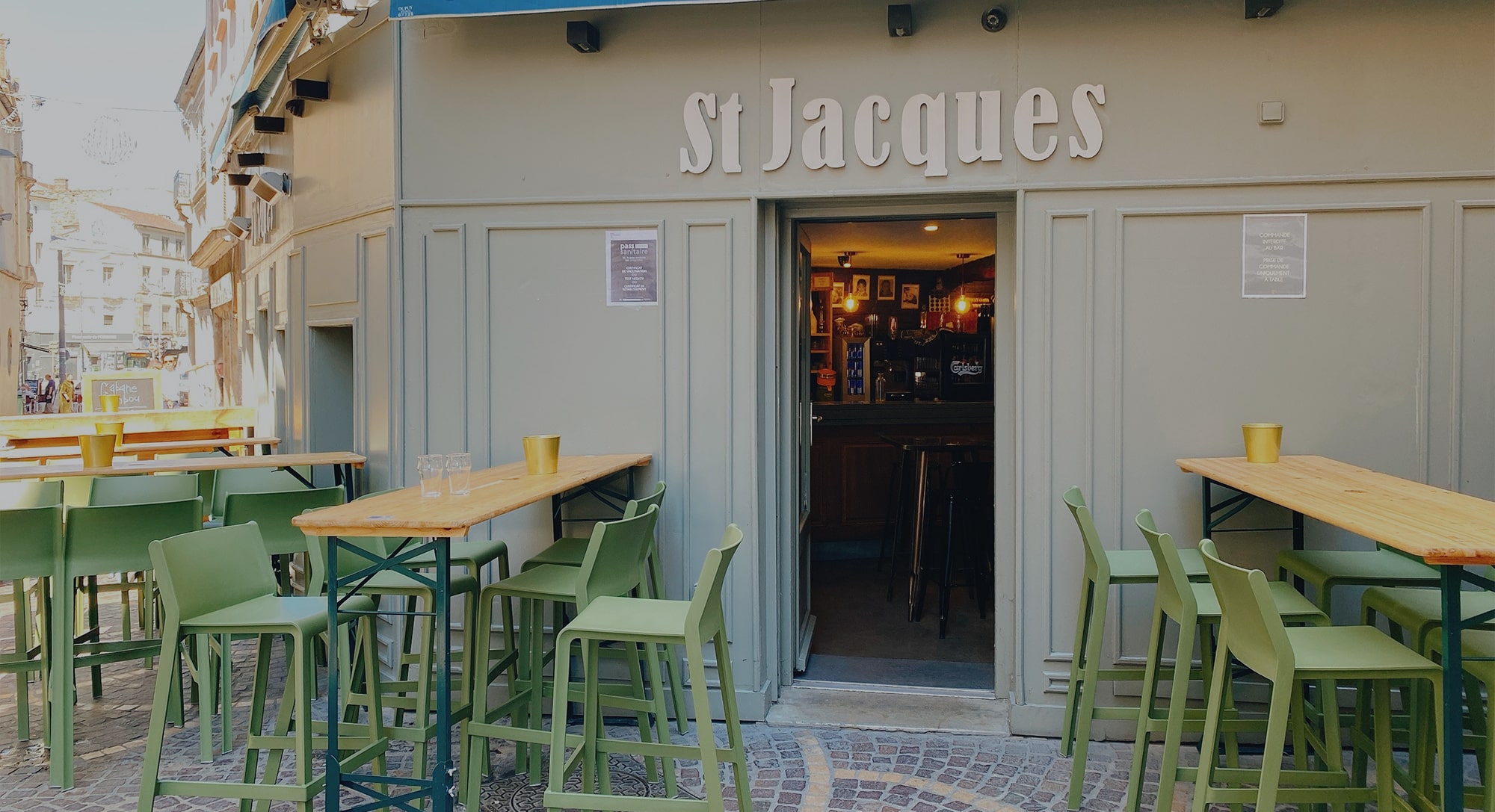 Café Saint-Jacques - BAR & ROOFTOP À SAINT-ETIENNE