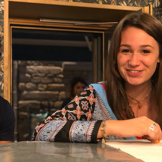 Céleste Céleste serveuse du Café Saint-Jacques - Bar à Saint-Etienne 2